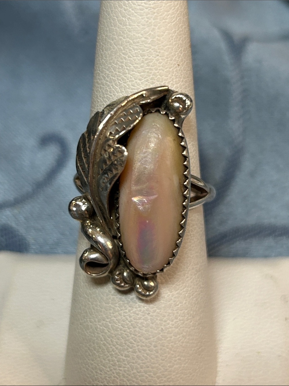 507795 silver MOP ring